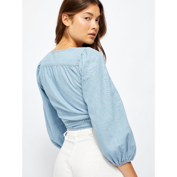 NWT Free People Sophie Denim Top / Medium Wash - Picture 2 of 5